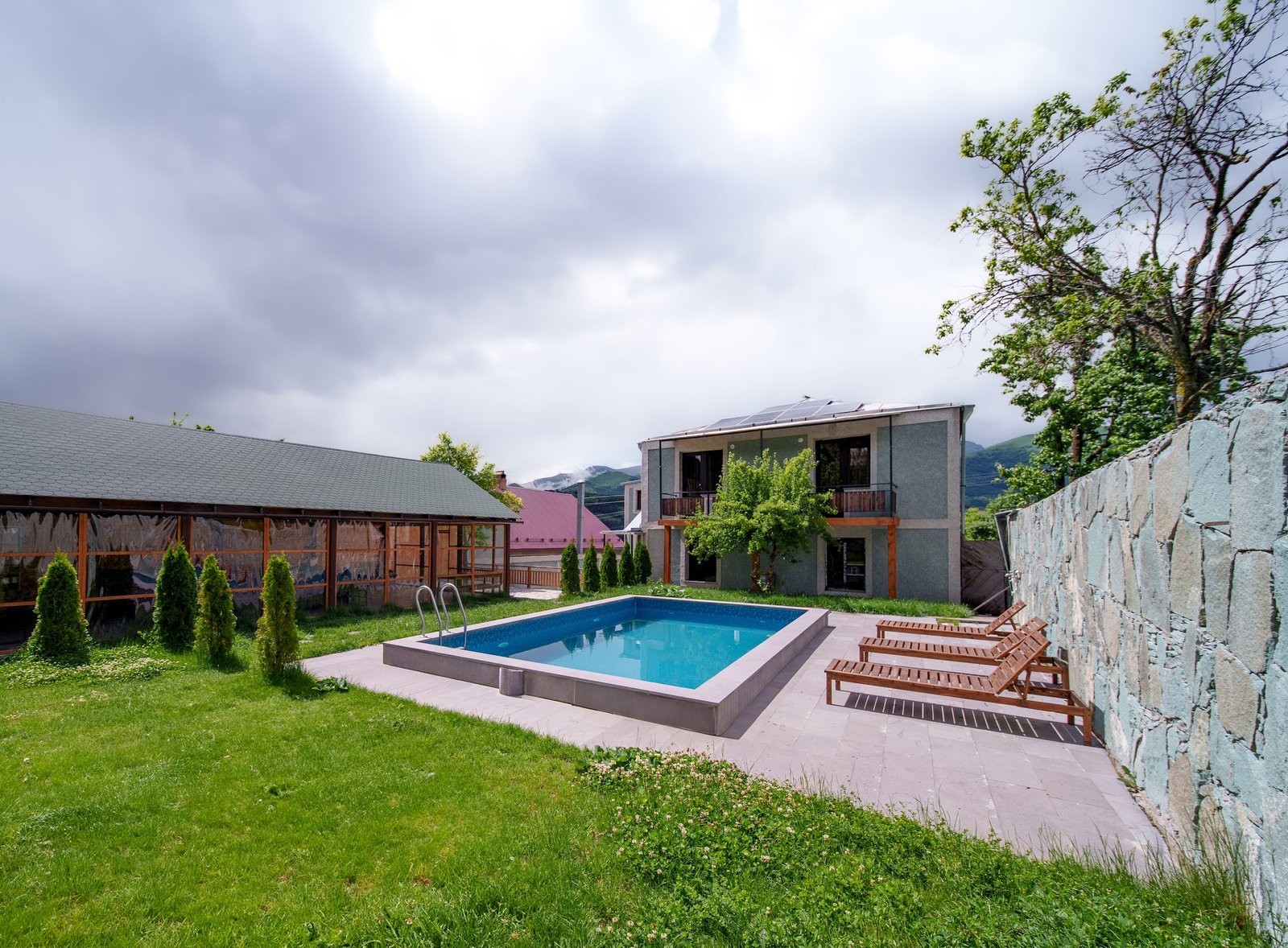 Villa with Heated Big Pool 35°C, Terrace, Sauna & Cinema