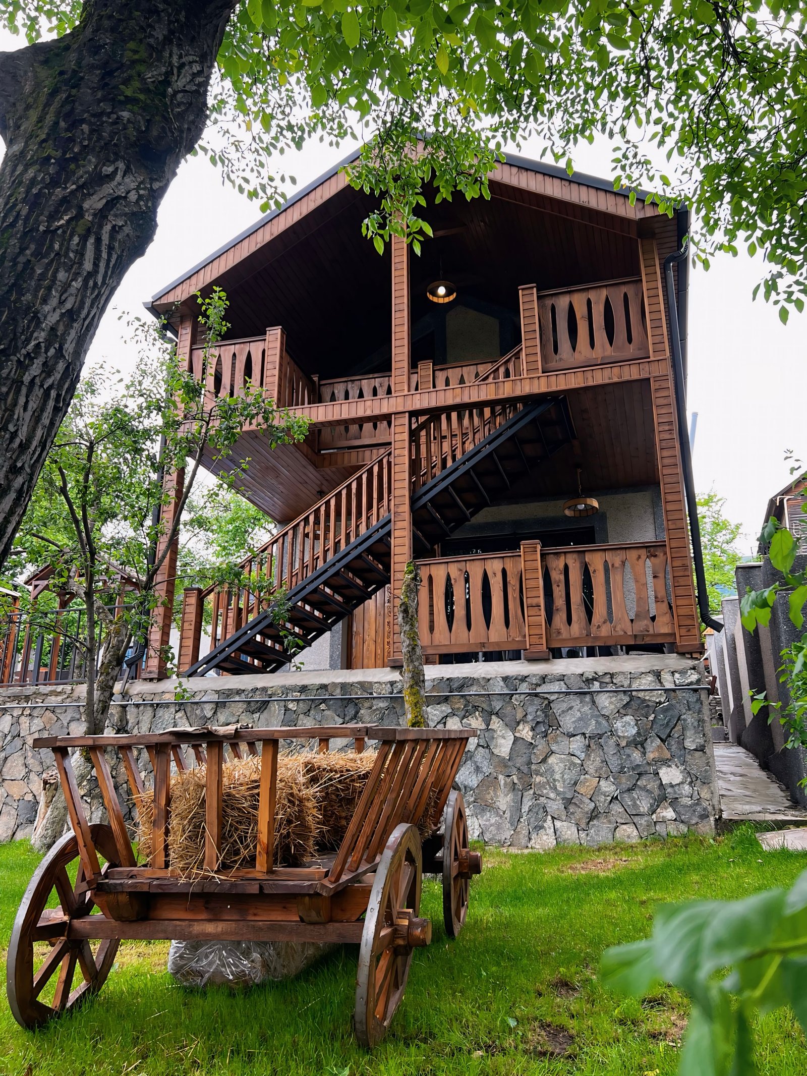 Villa with Garden View